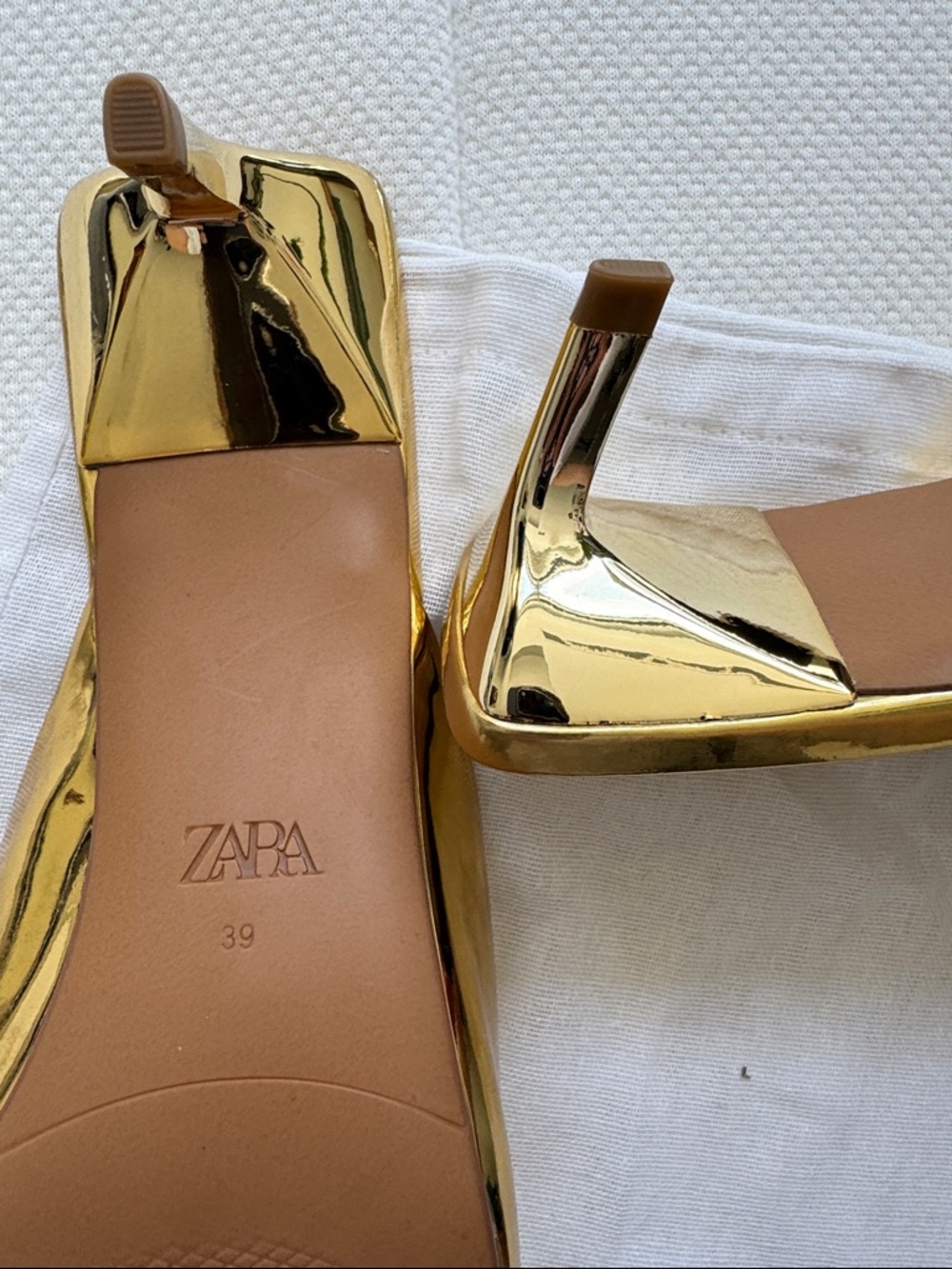 Zara Metallic Gold Pointed Toe Slip-On Mules - Picture 3 of 4